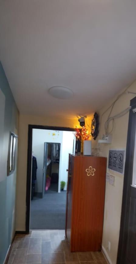 Bed and Breakfast Alharaki Capsule à Dubaï Extérieur photo